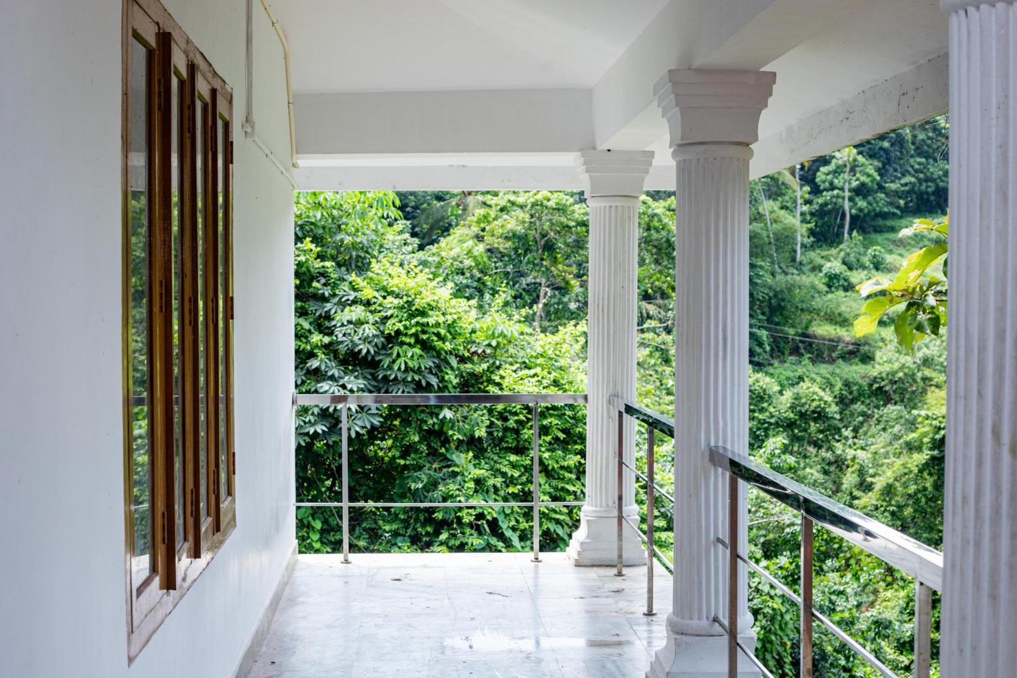 Aruvikuzhy Waterfalls Villa Kozhancheri Екстериор снимка