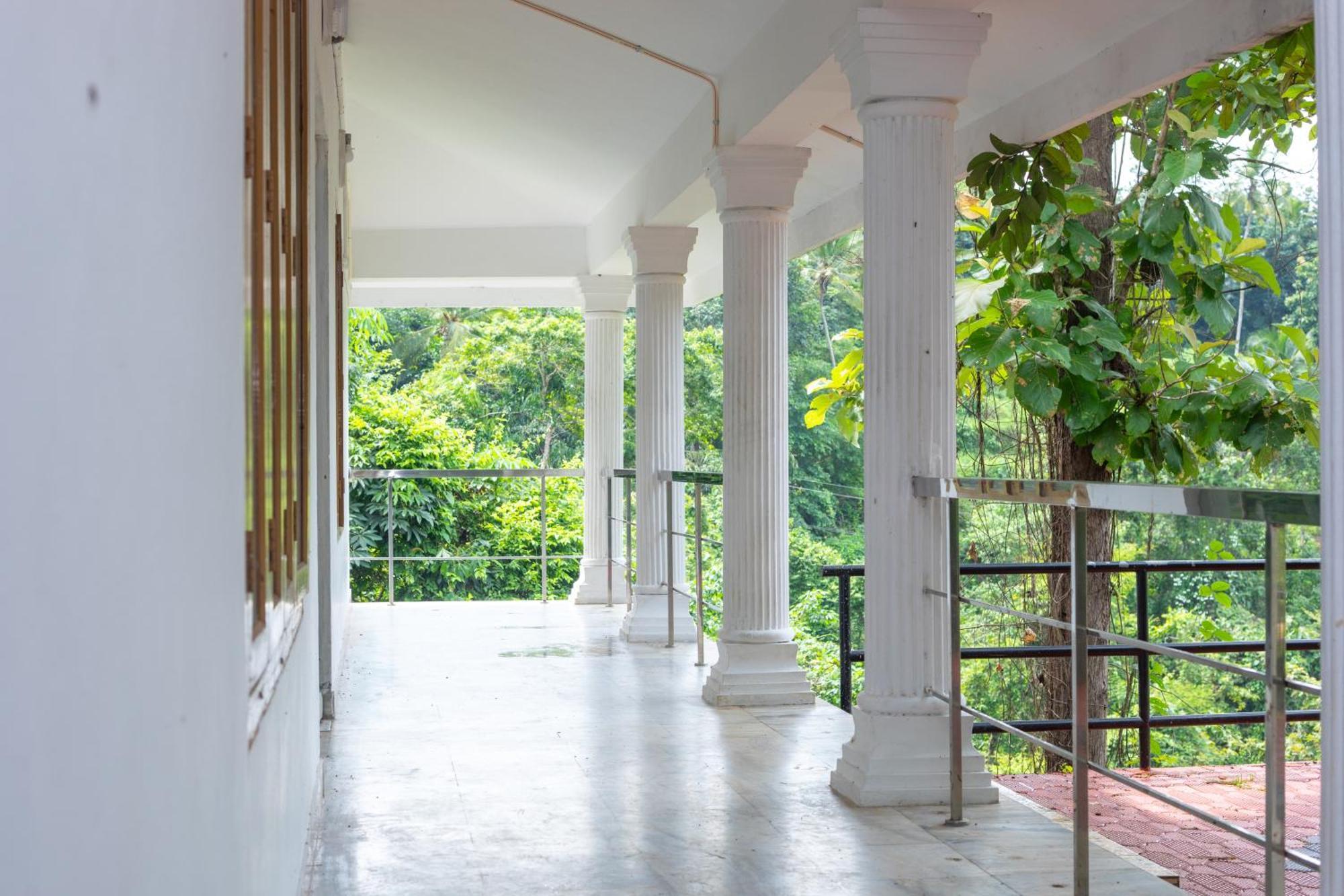 Aruvikuzhy Waterfalls Villa Kozhancheri Екстериор снимка